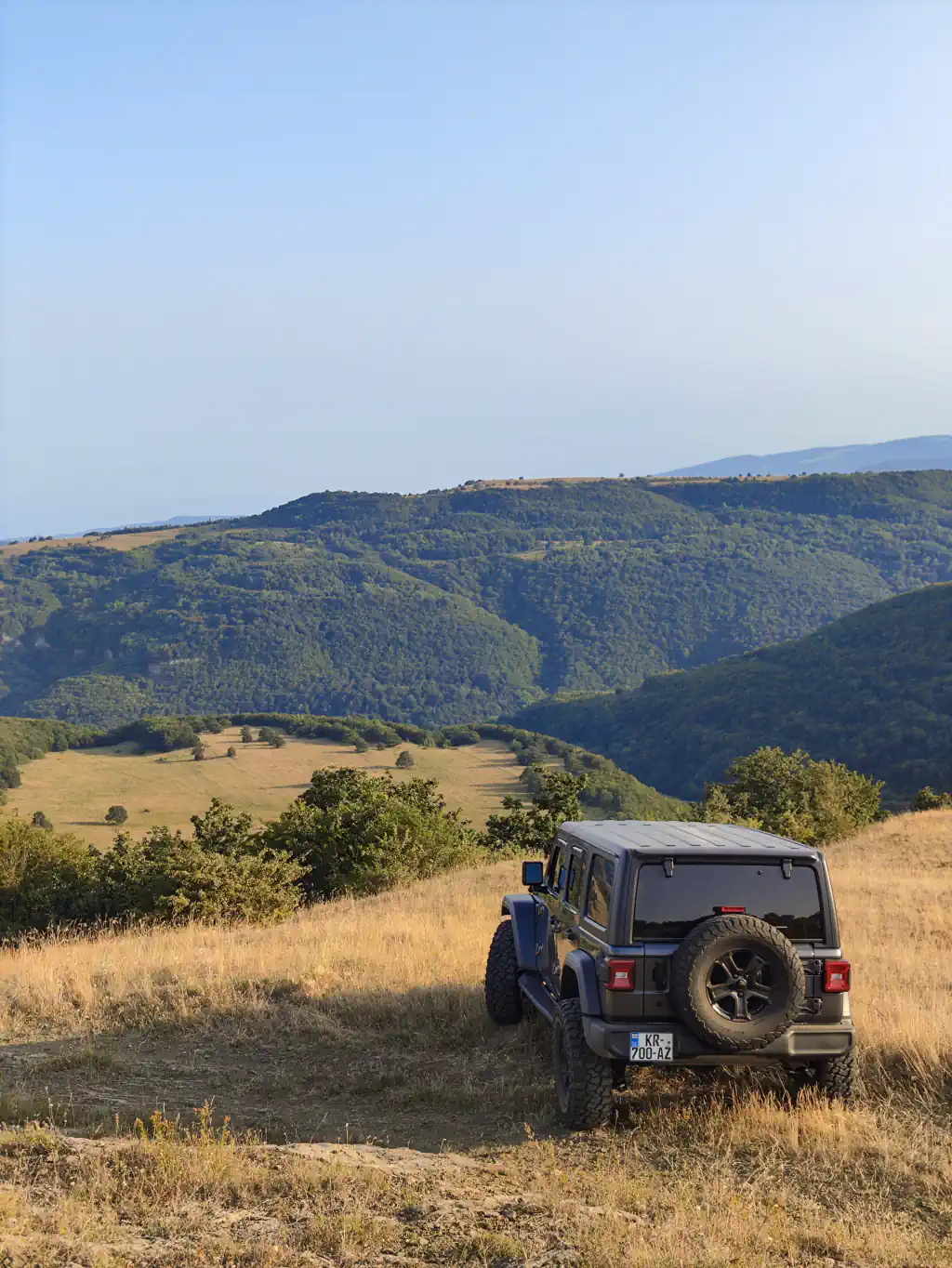 Jeep Wrangler 2018 mountain rear view